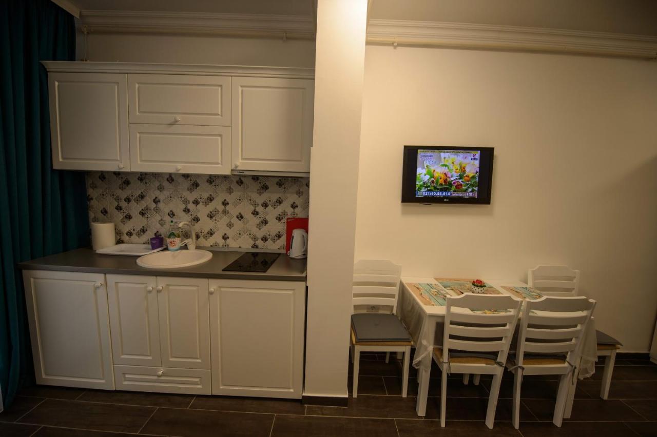 Solid Residence Mamaia Luaran gambar