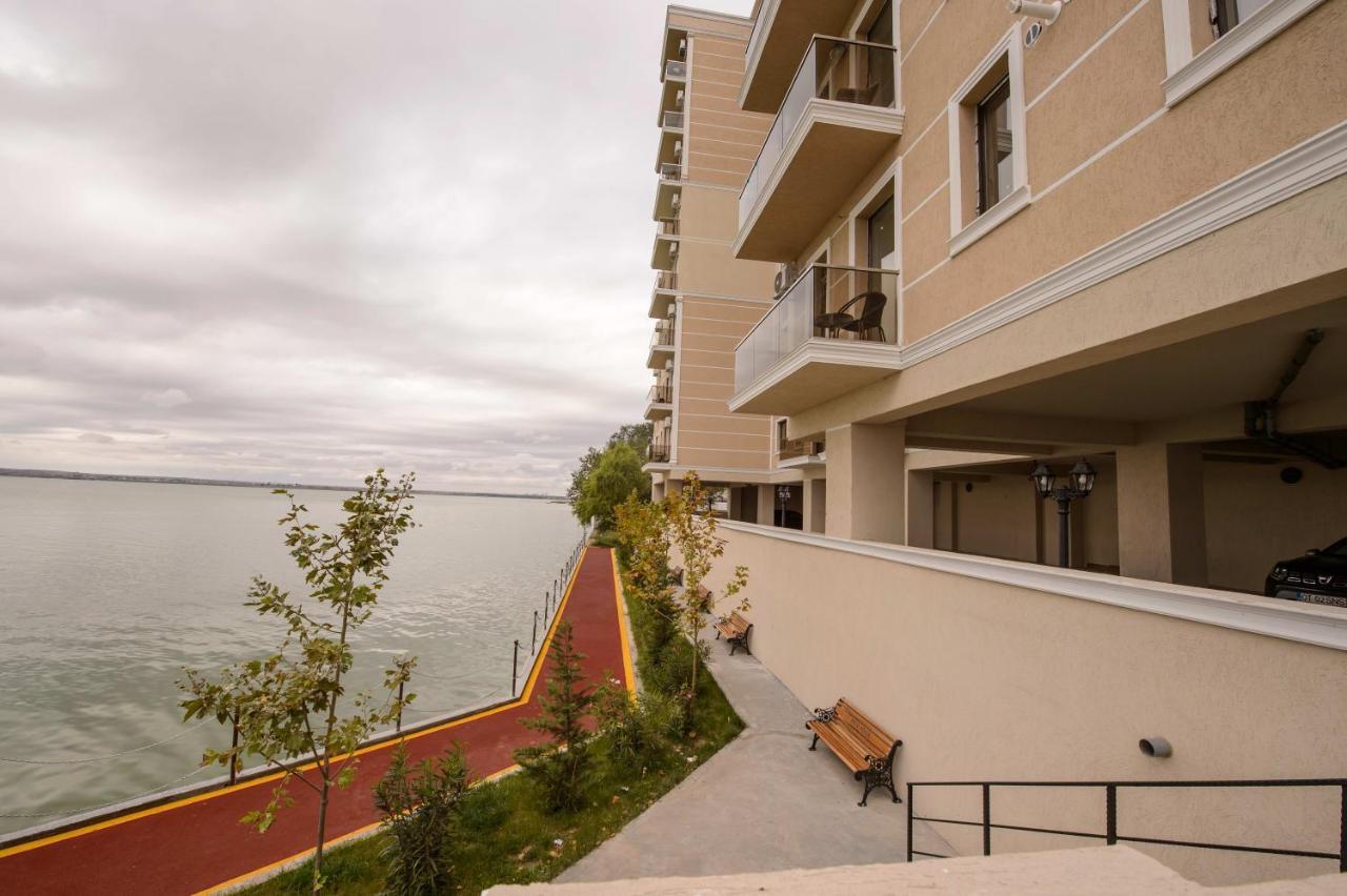 Solid Residence Mamaia Luaran gambar