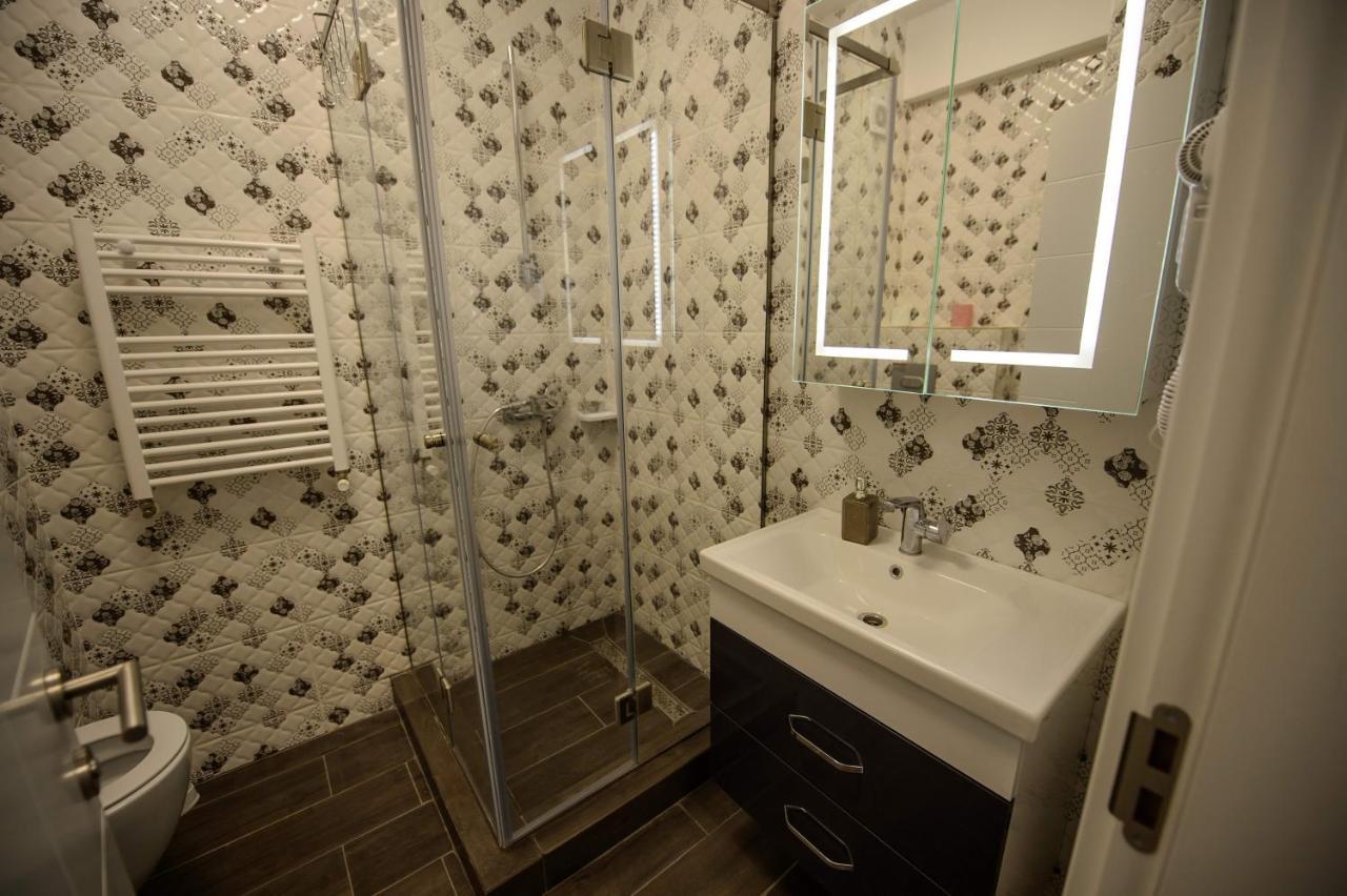 Solid Residence Mamaia Luaran gambar