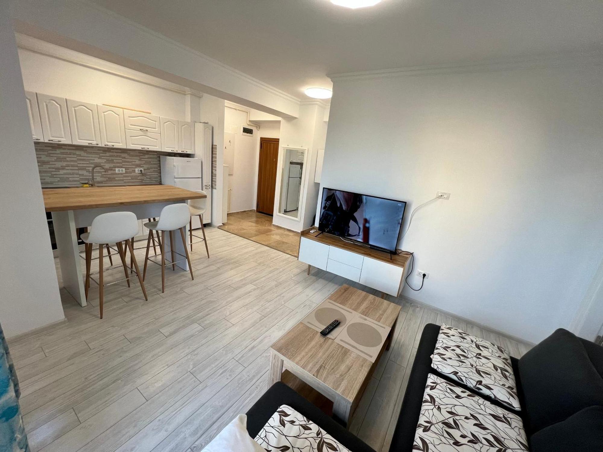 Solid Residence Mamaia Luaran gambar