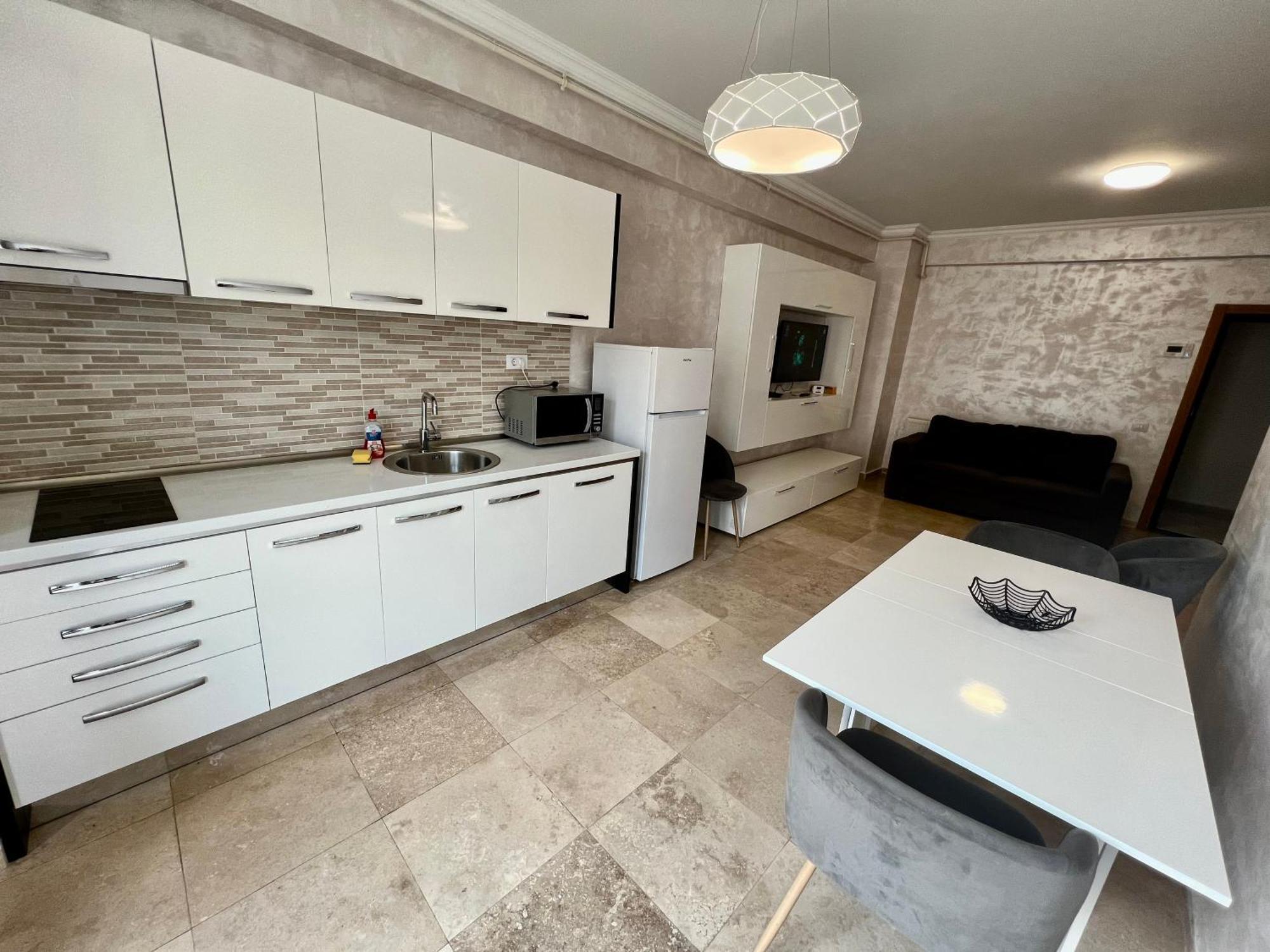 Solid Residence Mamaia Luaran gambar